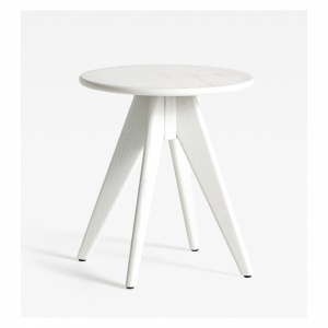 nesting_50_white_homepage_437976745