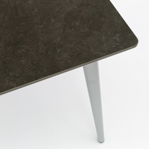 peru_table_detail_dunkelgrau-silber