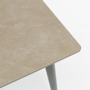 peru_table_detail_lichtgrau-anthrazit