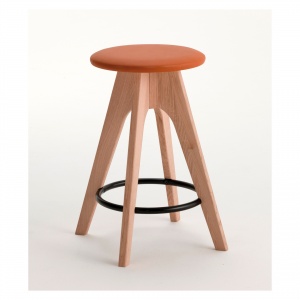 tommy_760_oak_polster_homepage_2099778346