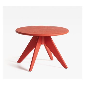 nesting_red_homepage_1225975411